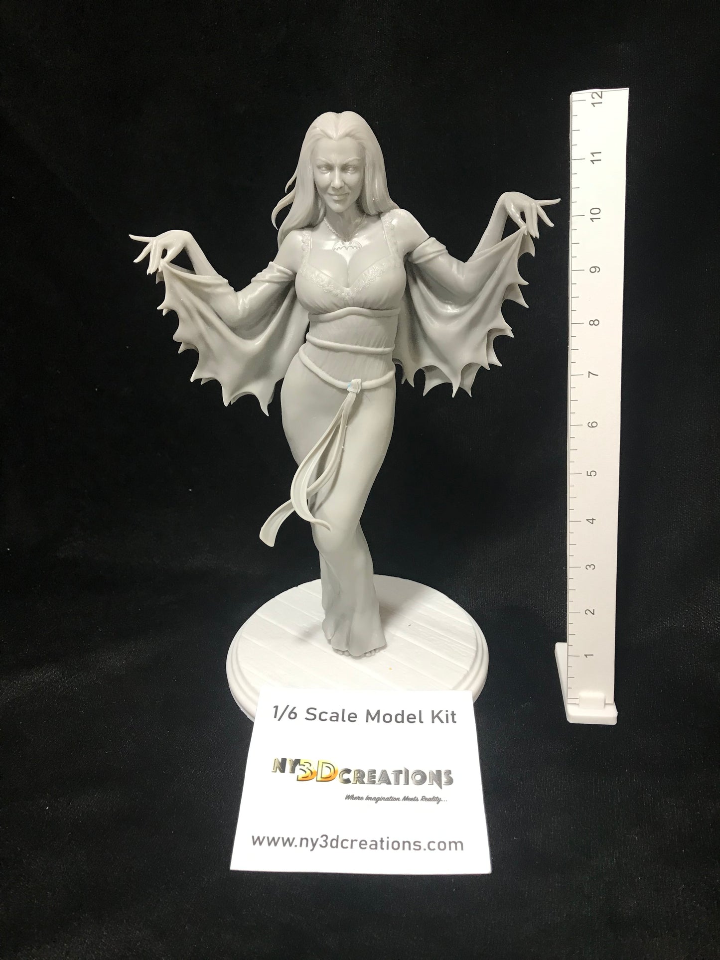 Lilly Munster - Yvonne De Carlo - Resin Printed Model Kit