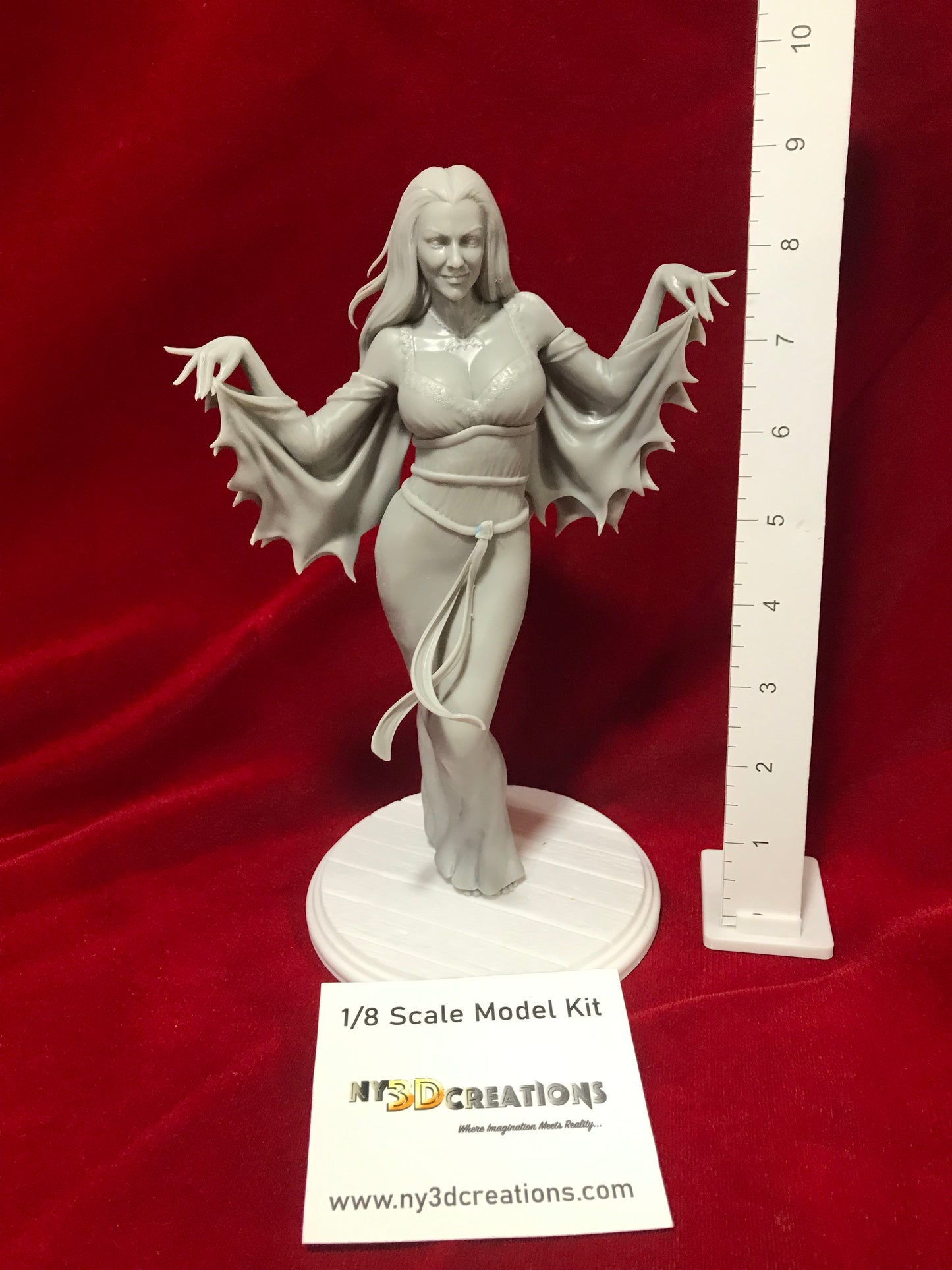 Lilly Munster - Yvonne De Carlo - Resin Printed Model Kit