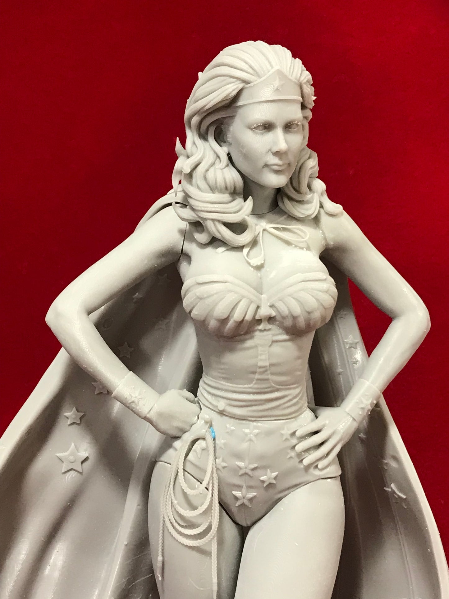 Wonder Woman (Caped) - Lynda Carter - Resin Printed Model Kit