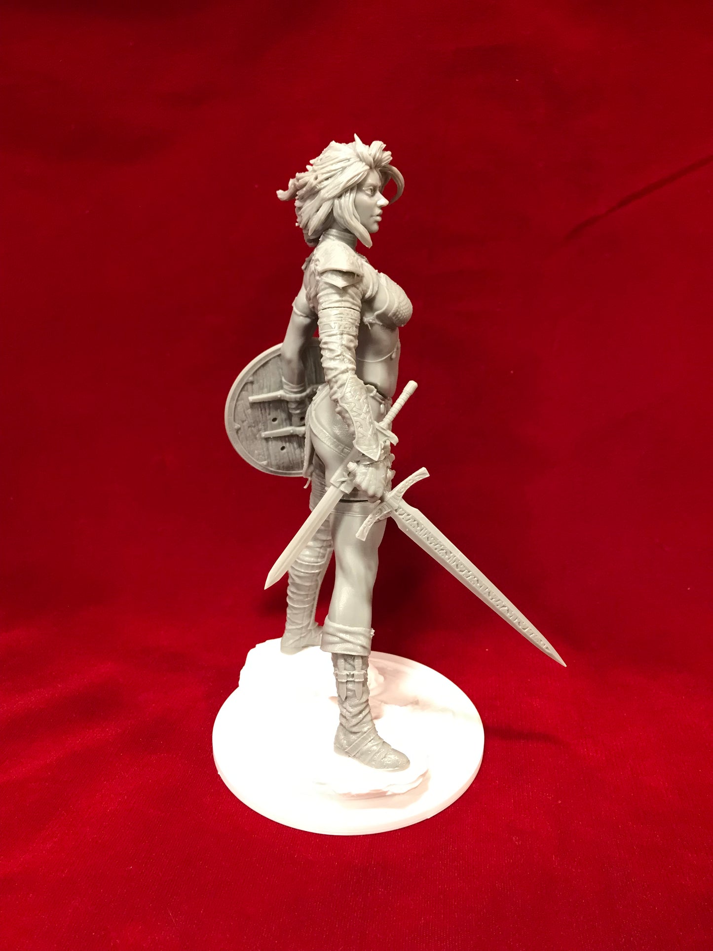 Red Sonja - Resin Printed Model Kit