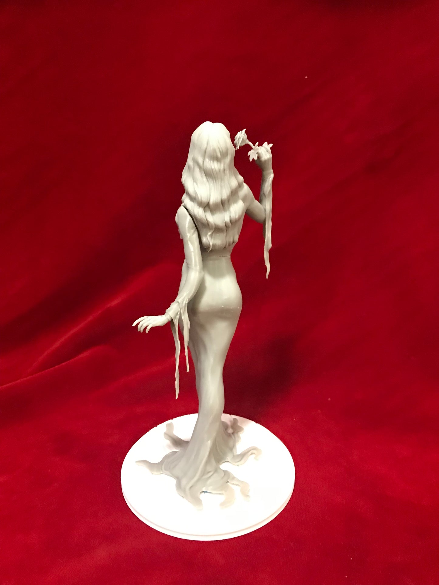 Morticia Adams - Carolyn Jones - Resin Printed Model Kit