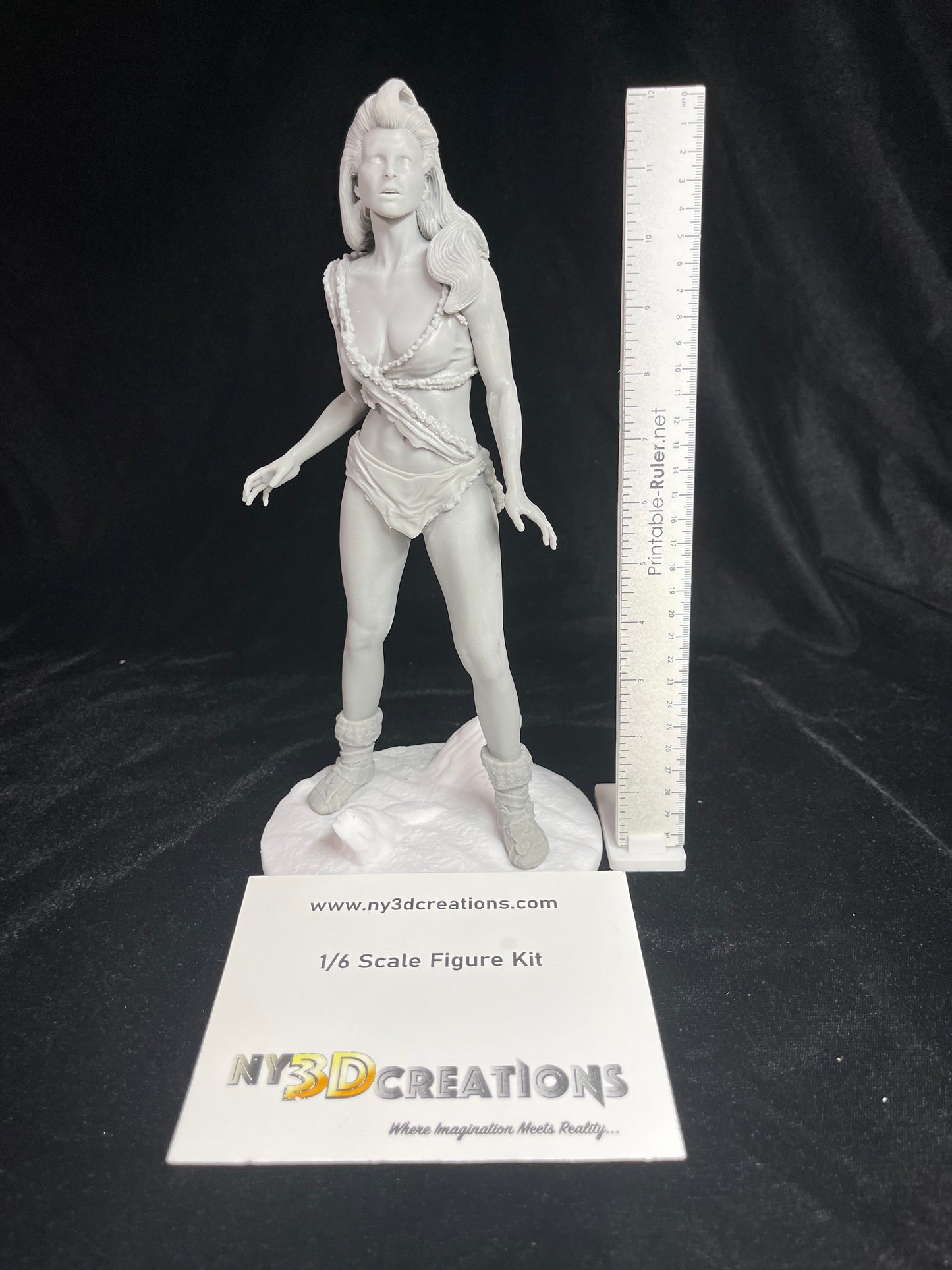 Loana "1 Million BC" - Raquel Welch - Resin Printed Model Kit